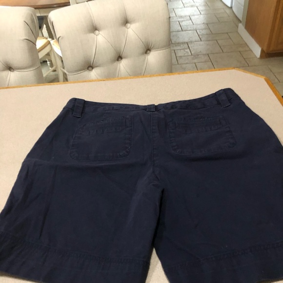Navy shorts - Picture 3 of 3